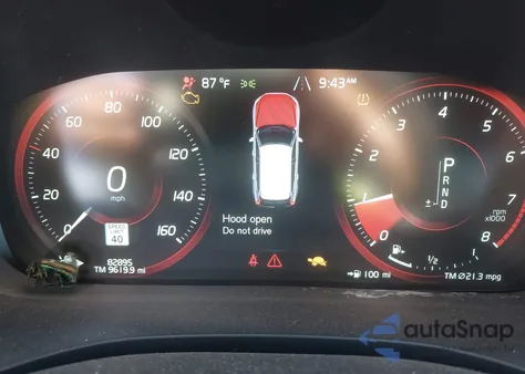 2019 Volvo Xc60 T5 Inscription z USA, uszkodzony, nr VIN LYV102DLXKB243535